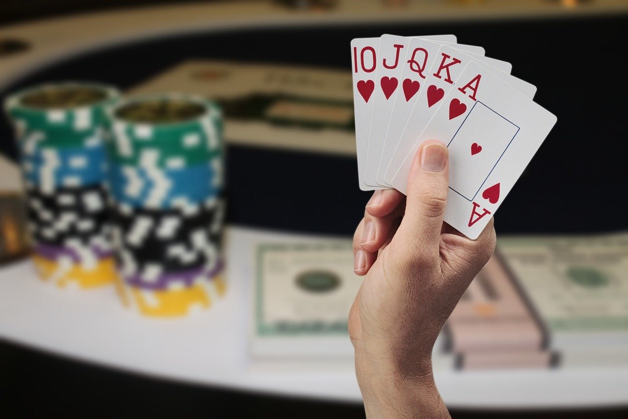 66mmr APP ဖြင့် Live Casino ကစားနေသောမြန်မာနိုင်ငံ ကစားသမား